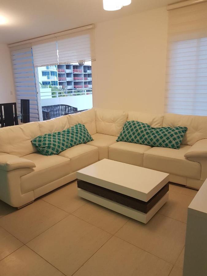 Playa Blanca Coral Park Apartment Exterior photo