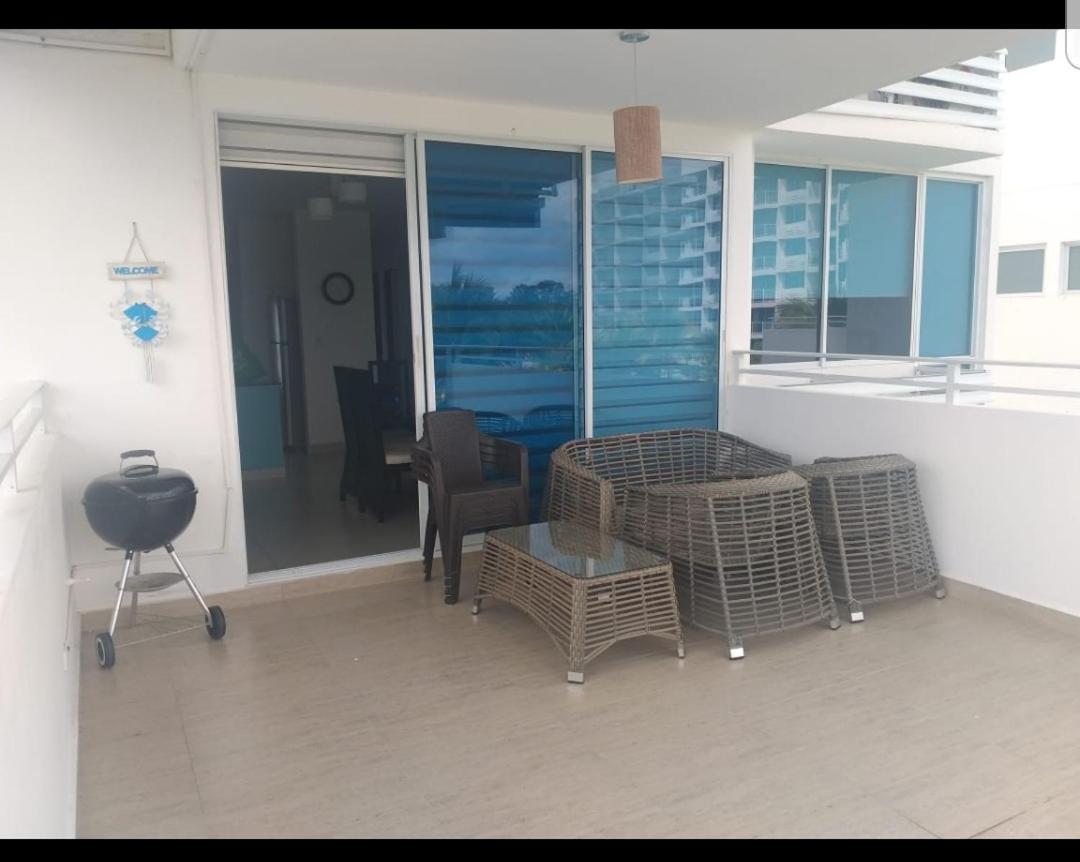 Playa Blanca Coral Park Apartment Exterior photo